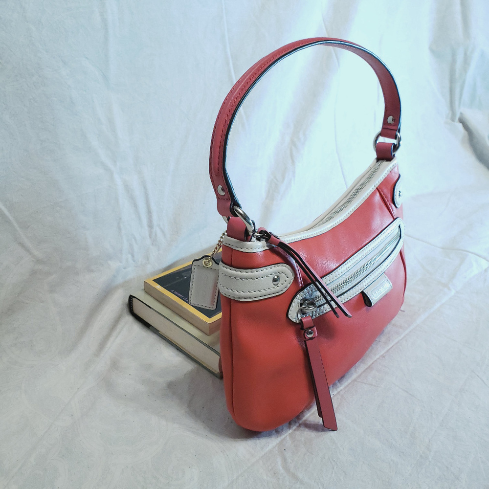 NWOT Coach Smooth Leather Shoulder - Picture 5 of 8